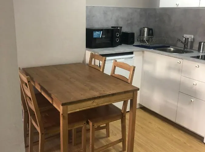 Estudio Zona Norte Vutco-04046 * サンティアゴ・デ・コンポステーラ